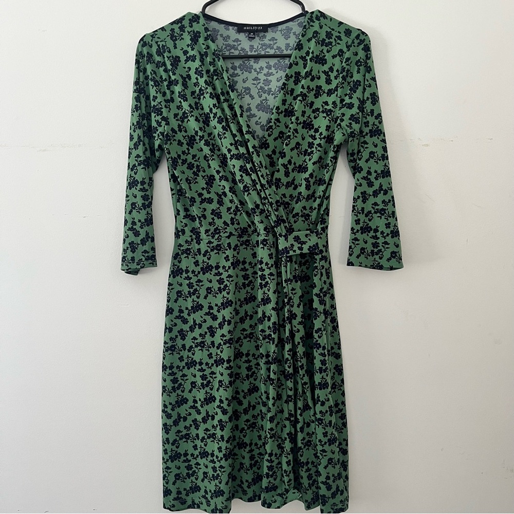 Hail3y: 23 Black and Green Floral Midi Dress faux wrap size medium